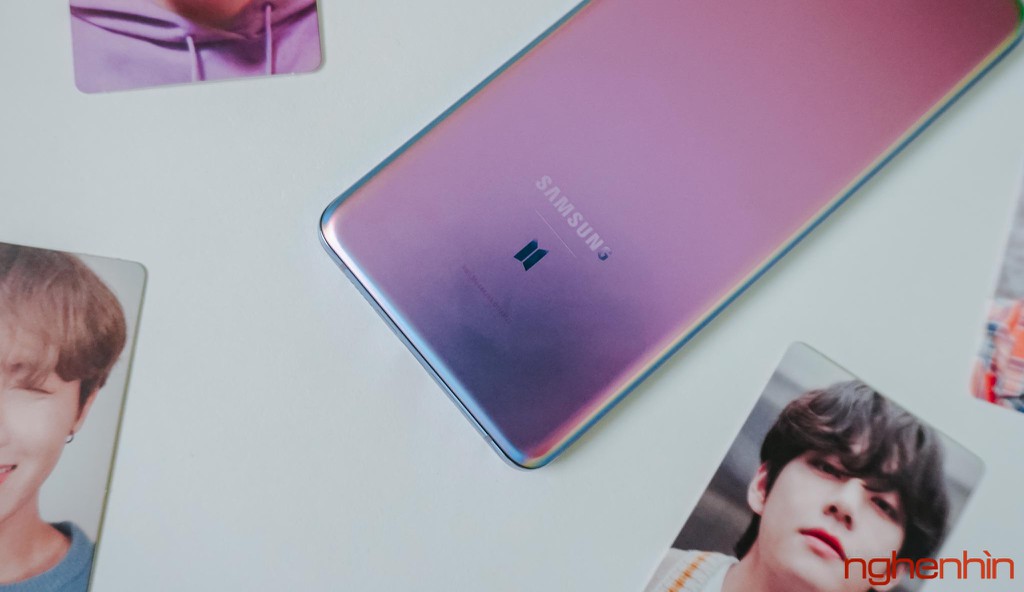Trên tay Samsung Galaxy S20+ BTS Edition: Màu đẹp nhất của S20, biết chiều lòng fan ảnh 10