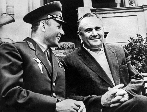 Yuri Gagarin và Sergei Korolev.