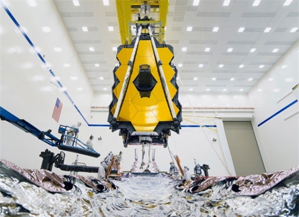 Sau hơn 20 năm, kính viễn vọng không gian mạnh nhất thế giới James Webb đã hoàn thiện