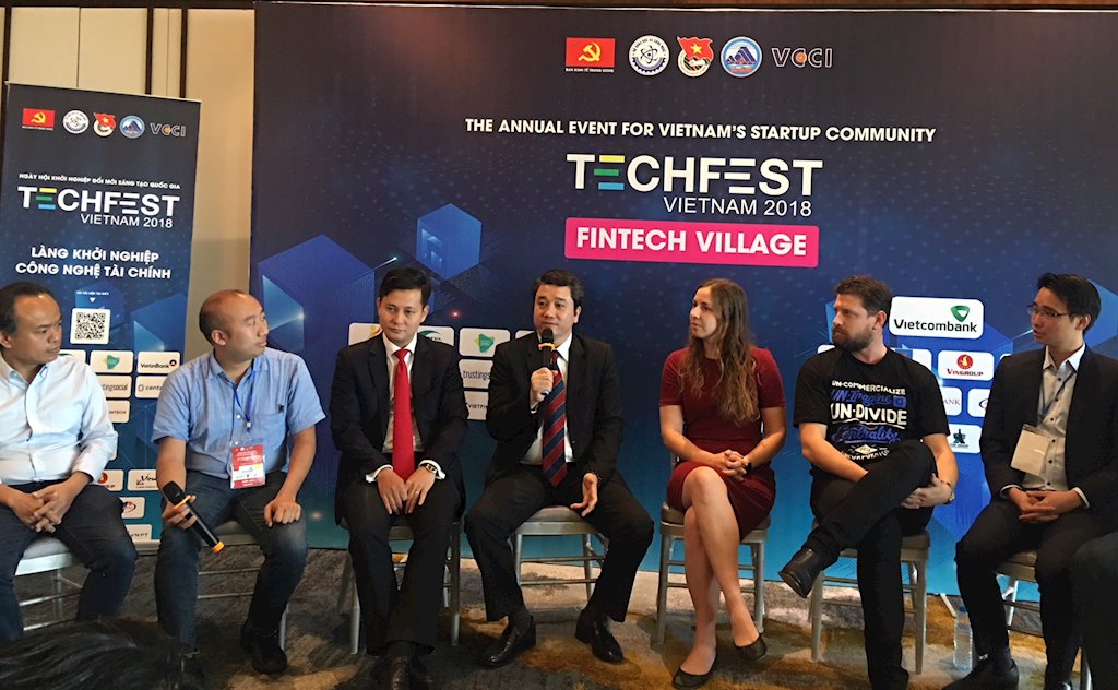 Phát triển hệ sinh thái vững mạnh cho Fintech Việt Nam