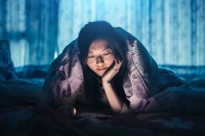 Một số bệnh phụ khoa phổ biến mà thói quen thức khuya gây ra là viêm nhiễm vùng kín, u xơ tử cung...