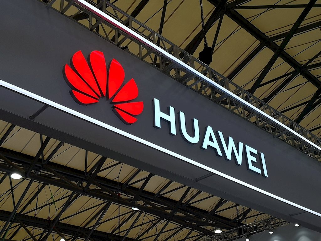 Huawei: Sống sót là ưu tiên hàng đầu trong năm 2020
