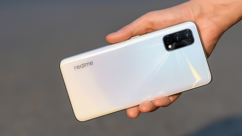Realme X7 và X7 Pro ra mắt: màn hình 120Hz, Dimensity 1000+, sạc nhanh 65W, giá 323 USD ảnh 6