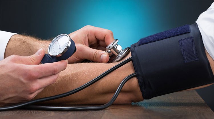 Tiểu đêm là một trong các dấu hiệu ban đầu để nghi ngờ bệnh cao huyết áp.