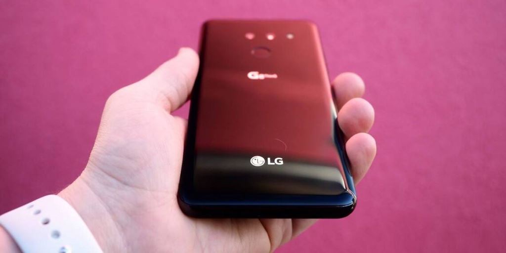 LG G8s ThinQ ra mắt: Snapdragon 855, sạc nhanh 18W, 3 camera ảnh 1
