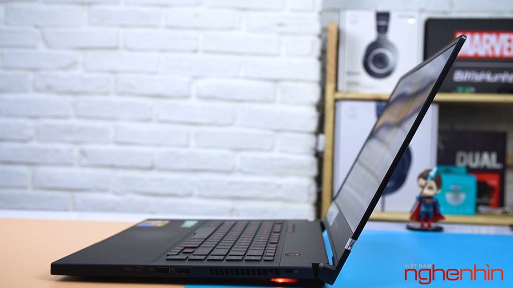 Đánh giá laptop gaming Asus Zephyrus S GX502: gọn mỏng, mạnh mẽ  ảnh 2