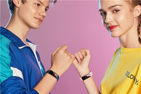 Mở bán HONOR Band 5 - Thiết bị đeo tay thông minh theo dõi sức khỏe thế hệ mới