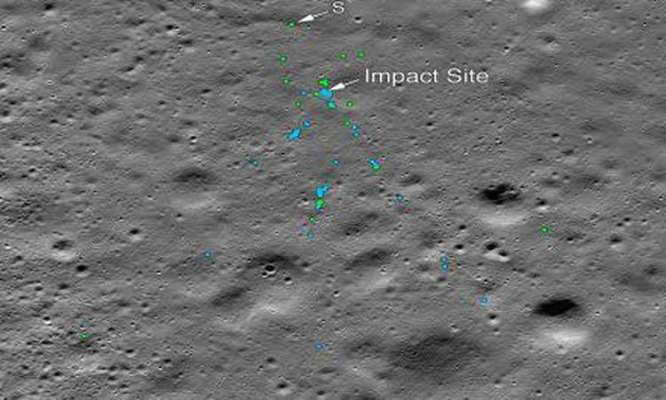 Vị trí các hố va chạm và mảnh vỡ của tàu Vikram trên Mặt Trăng