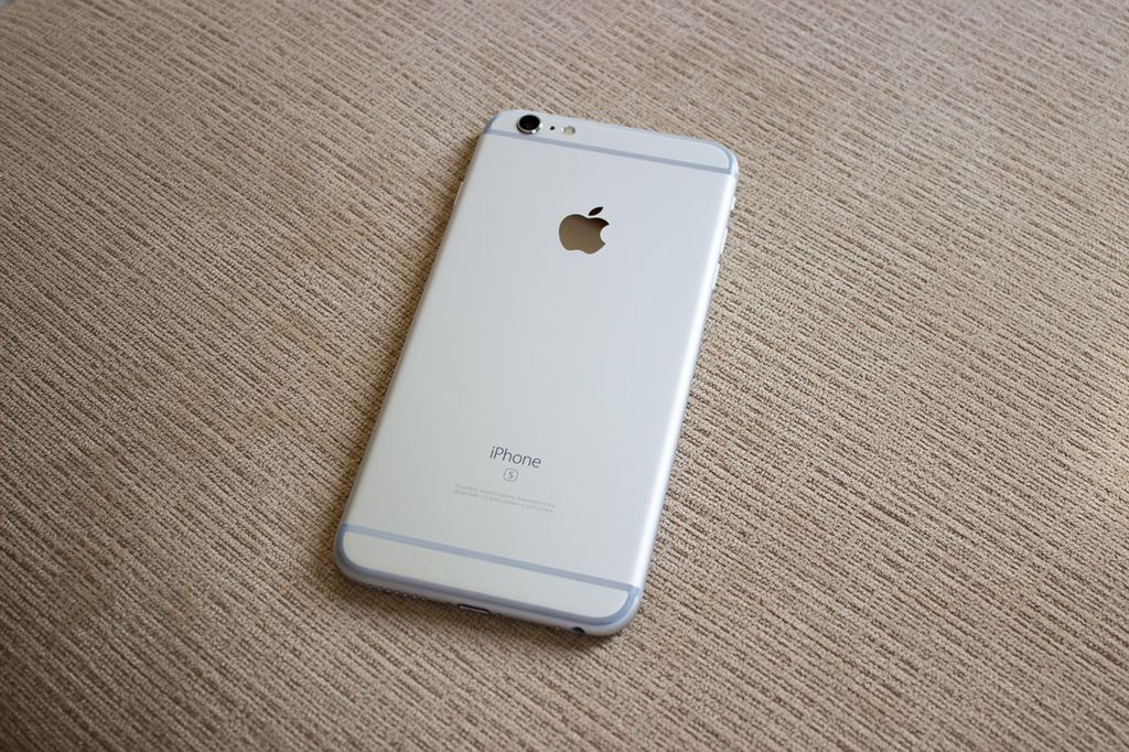 Apple thừa nhận iPhone không bán chạy, do người dùng lợi dụng chế độ thay pin giá rẻ ảnh 2