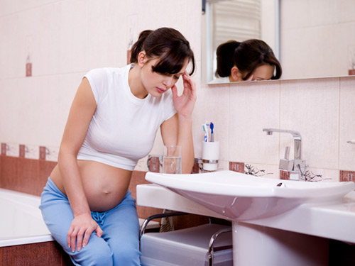 Phụ nữ mang thai có nguy cơ cao bị tụt huyết áp.
