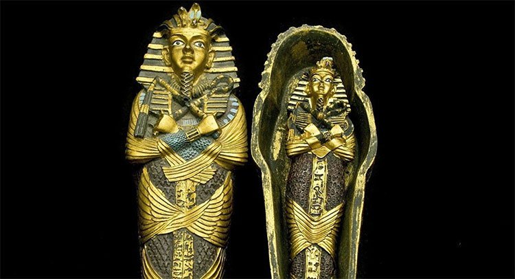 Các nhà khảo cổ mới phát hiện thêm hàng loạt xác ướp lâu đời tại Ai Cập.