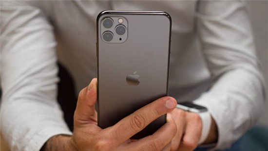 Vì sao Apple không cập nhật chế độ chụp đêm cho các iPhone đời cũ?