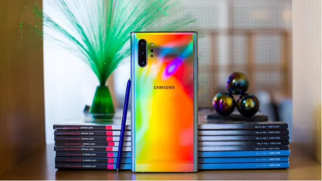 day la 5 mau smartphone hap dan nhat nam 2019 hinh anh 2