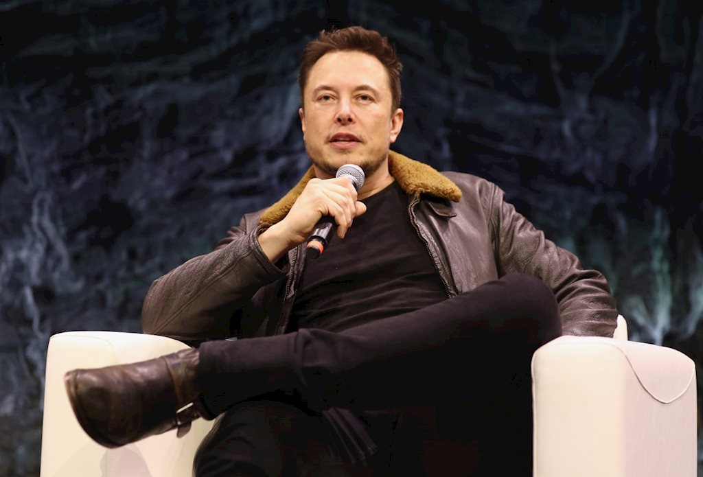 Elon Musk: Người đàn ông có tất cả, trừ những kỳ nghỉ