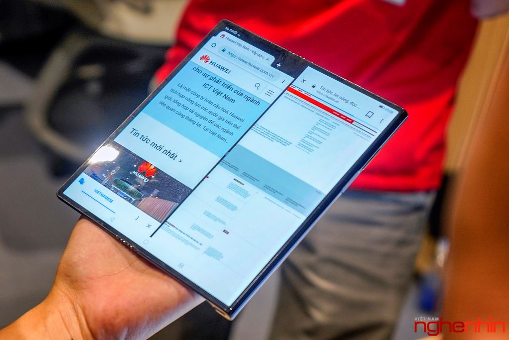 Cận cảnh Huawei Mate X - mẫu smartphone màn hình gập đầu tiên về Việt Nam  ảnh 4