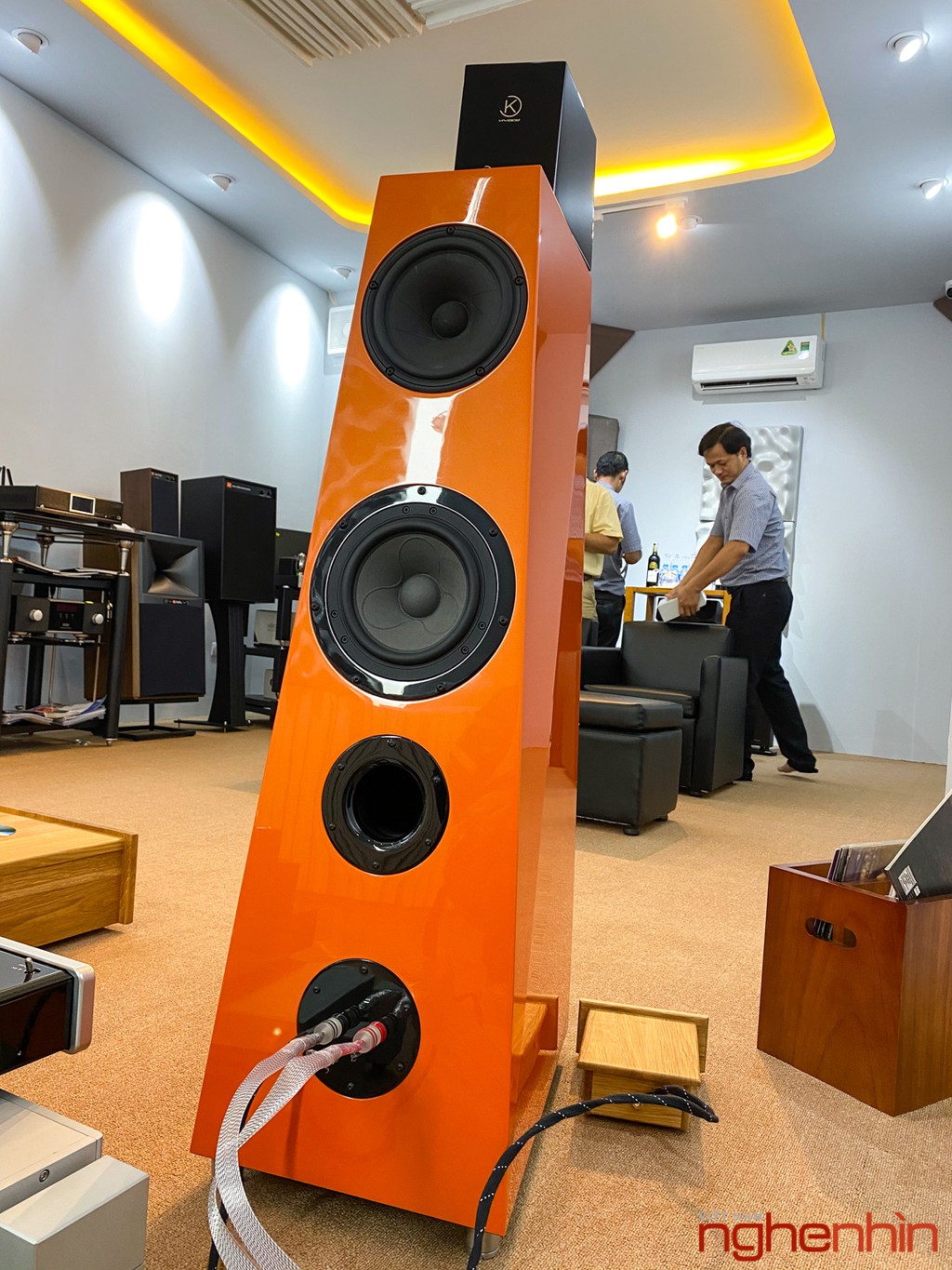 Cận cảnh showroom âm thanh hi-end mới của Audio Sơn Hà tại 12 Văn Cao, Ba Đình, Hà Nội ảnh 11