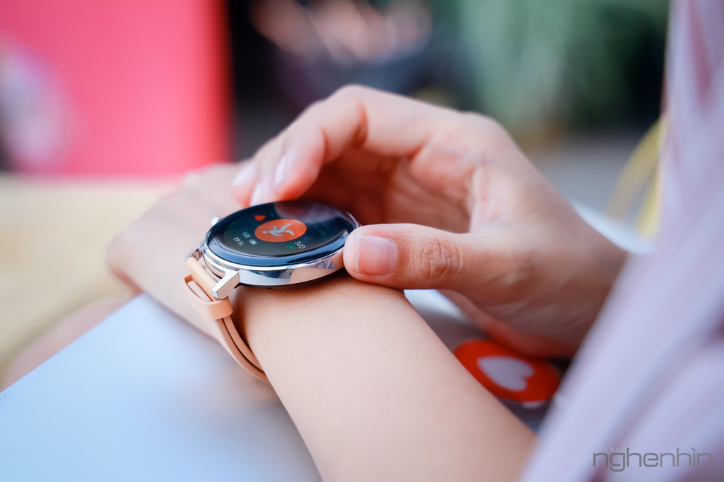 Trải nghiệm cô trợ lý xinh đẹp Huawei Watch GT2 bản 42mm giá 5,5 triệu  ảnh 10