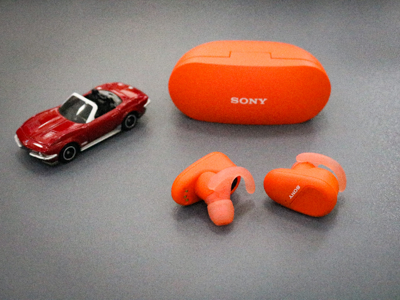 Bo 3 tai nghe truly wireless am thanh chuan tu Sony-Hinh-2