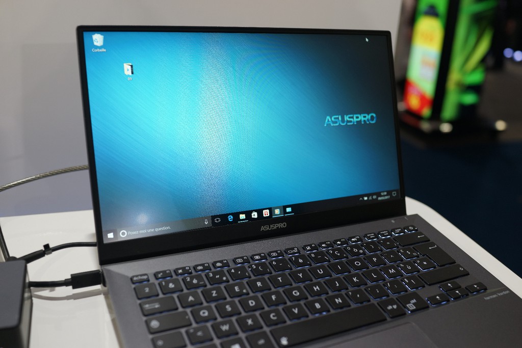 IFA 2019: AsusPro B9 laptop 14 inch nhẹ nhất thế giới ảnh 6