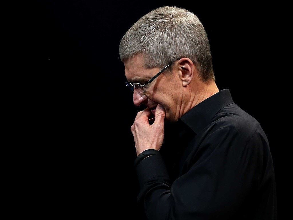 iPhone XR gây thất vọng, Apple mất danh hiệu công ty 1.000 tỷ USD ảnh 1