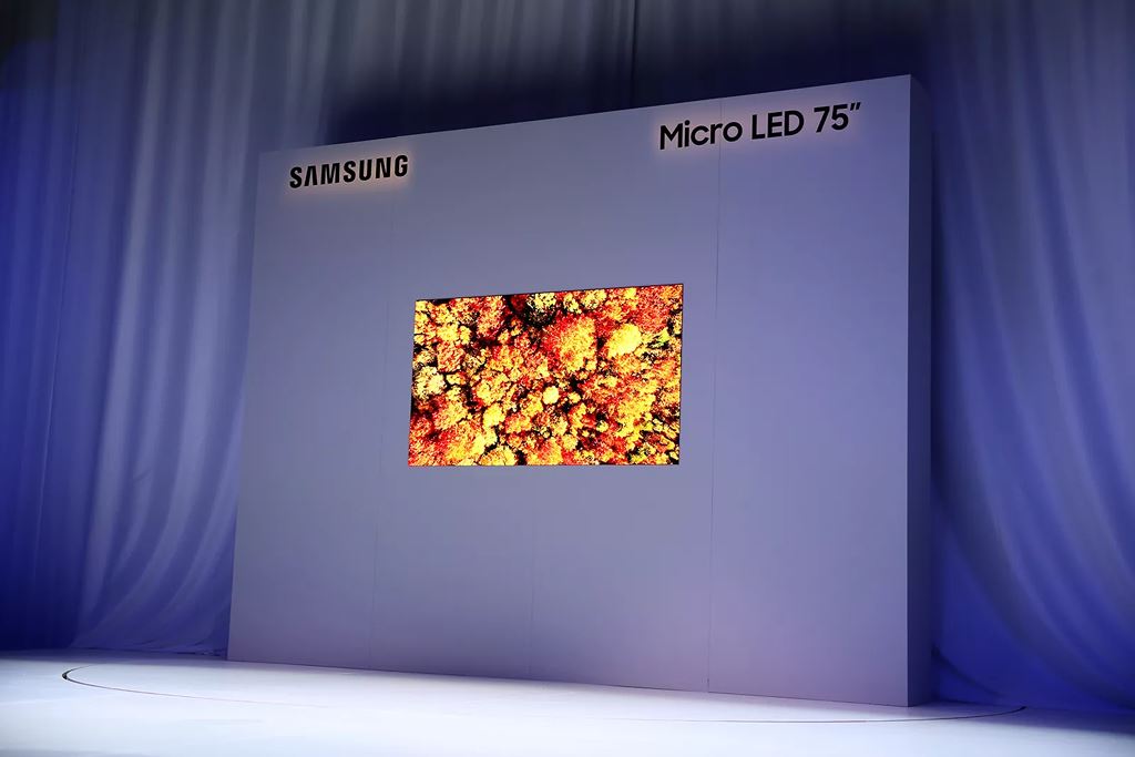 Samsung khoe TV MicroLED 75 inch siêu mỏng ảnh 2