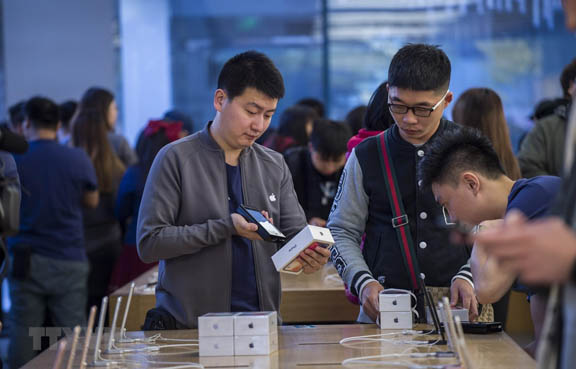 Giá iPhone giảm lần thứ hai trong năm ở thị trường Trung Quốc