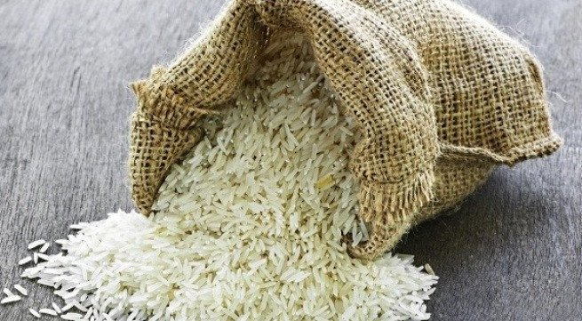 Chỉ 3 bát cơm gạo giả cũng tương đương với một túi ni lông nhựa được đưa vào cơ thể.