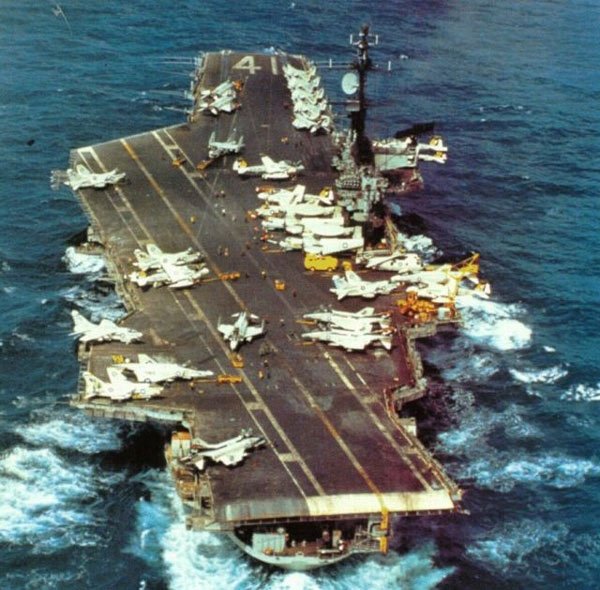 Tàu sân bay USS Midway (CVA-41)