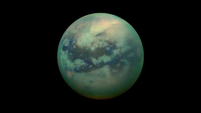Titan - vệ tinh lớn nhất của sao Thổ và lớn thứ 2 trong Hệ mặt trời