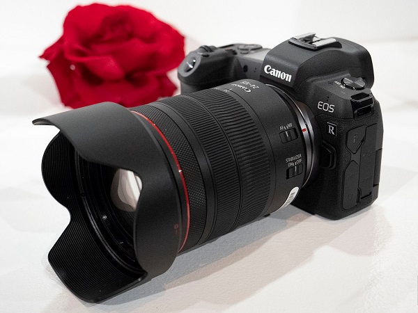 Canon ra mắt máy ảnh mirrorless full-frame đầu tiên