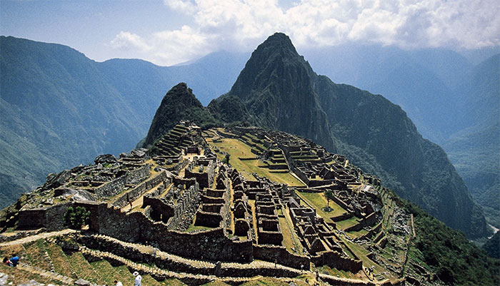 Tàn tích Machu Picchu được cho xây dựng bởi người ngoài hành tinh.