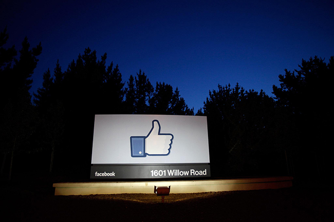 Thanh niên Mỹ lũ lượt từ bỏ Facebook