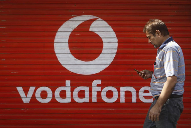 Vodafone cảnh báo mất trăm triệu bảng Anh nếu Huawei bị cấm