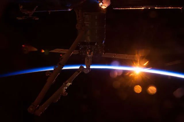 NASA đang lên kế hoạch “thương mại hoá” trạm vũ trụ quốc tế ISS.