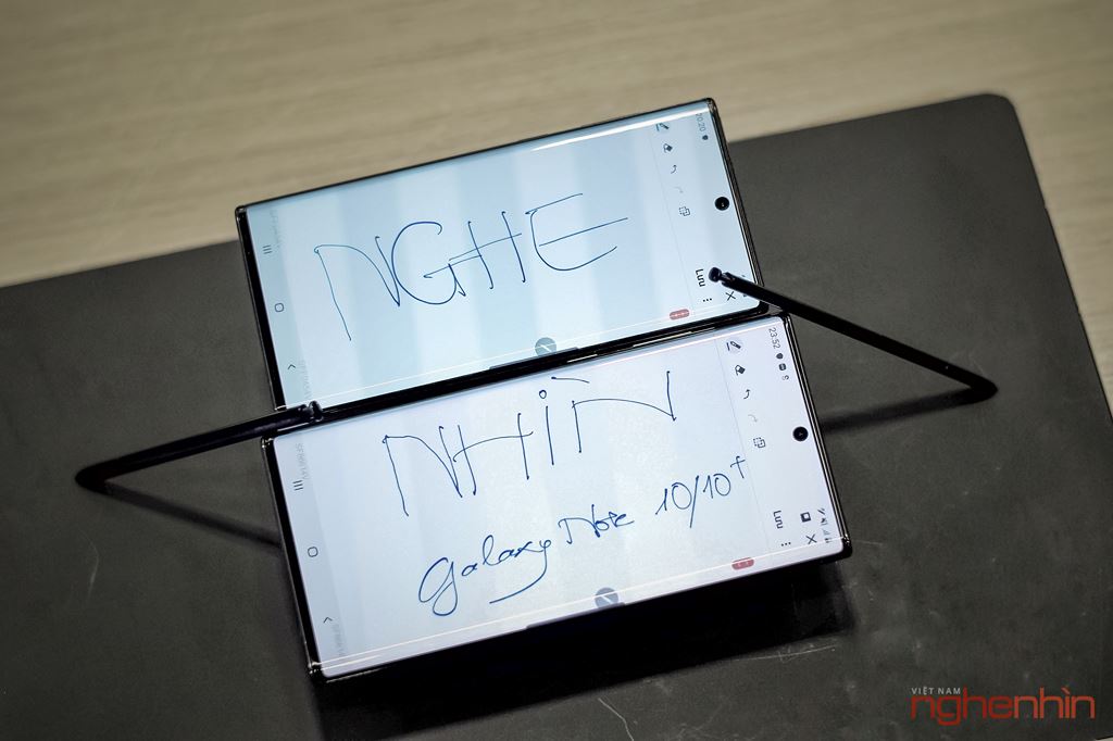 Cận cảnh Galaxy Note 10/Note 10+ đầu tiên tại Việt Nam: Chỉ một từ ‘Ấn tượng’ ảnh 7