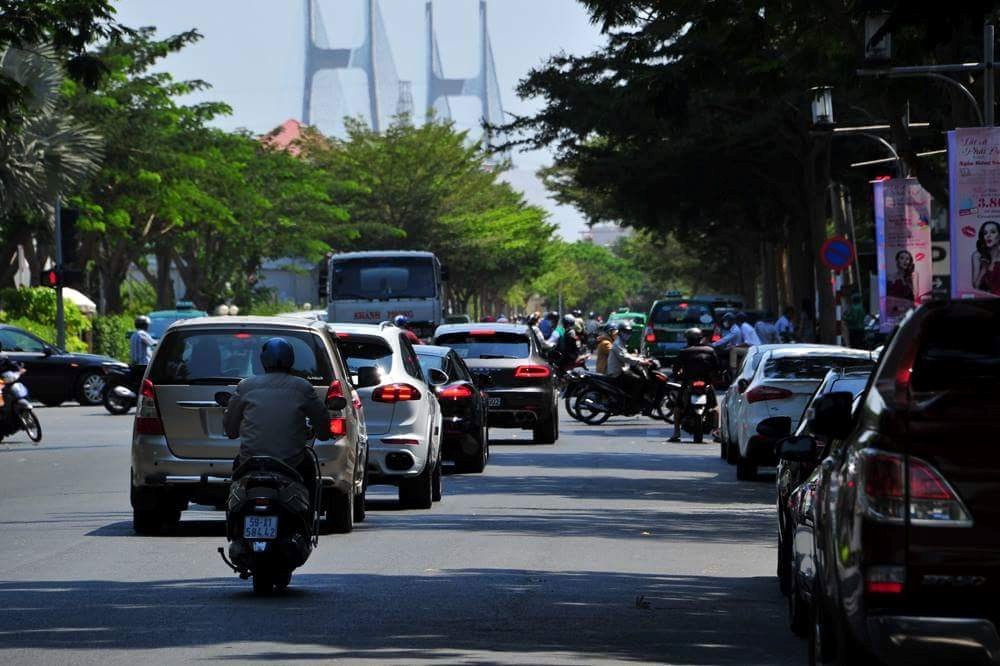 Kẹt xe nội đô góp phần làm tăng chi phí vận chuyển tại Việt Nam