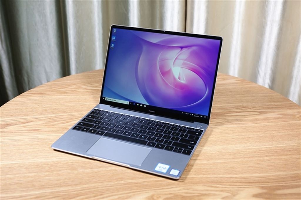 Huawei ra mắt laptop Matebook 13: thiết kế tràn viền, màn 2K, chip Intel thế hệ 8 ảnh 1