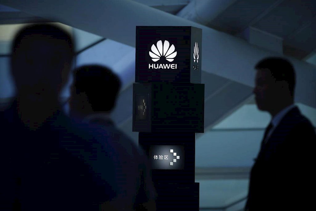 2018, một năm quá đen với Huawei