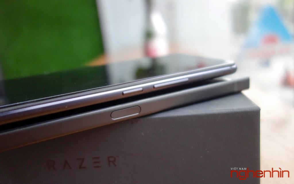 Trên tay cùng lúc cả Razer Phone 2 và Nubia Red Magic Mars tại Việt Nam ảnh 21