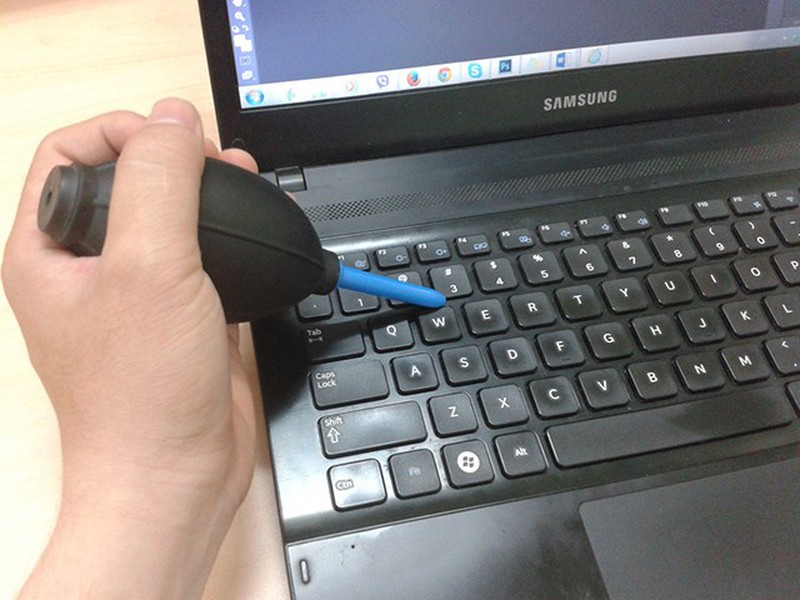 Meo cham soc pin laptop chay muot nhu luc moi mua-Hinh-2