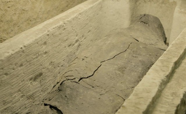 Một xác ướp được tìm thấy bên trong khu phức hợp