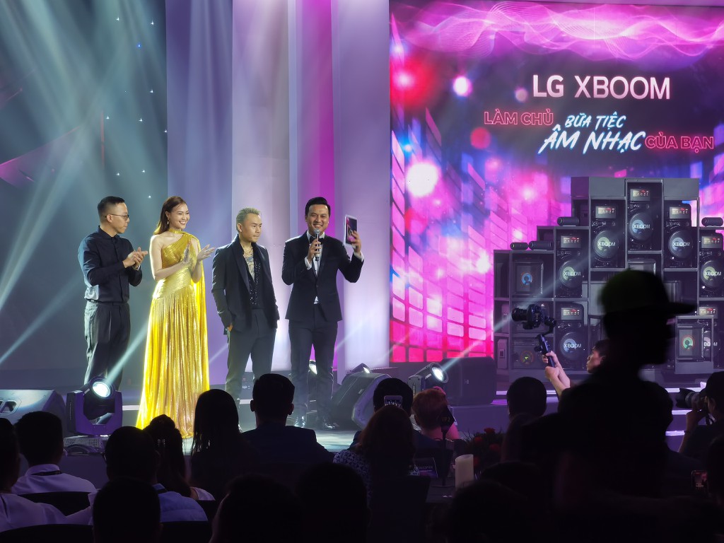 TV LG SIGNATURE OLED 8K đầu tiên và duy nhất ra mắt thị trường Việt giá từ 490 triệu  ảnh 7