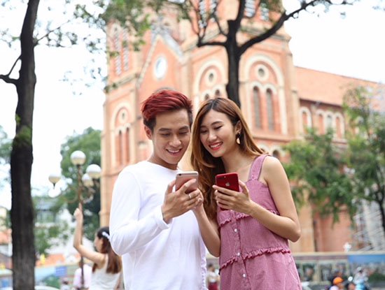 Việt Nam dự kiến sẽ là một trong những nước triển khai 5G đầu tiên trên thế giới |Trên 92% thị phần băng rộng do 3 nhà mạng lớn Viettel, VNPT, MobiFone nắm giữ | Việt Nam đã có gần 77 triệu thuê bao Internet băng rộng