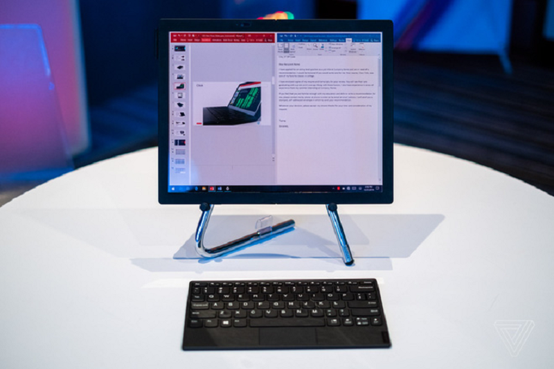 Laptop ThinkPad X1 Fold man hinh OLED gap cua Lenovo co gi thu vi?-Hinh-4