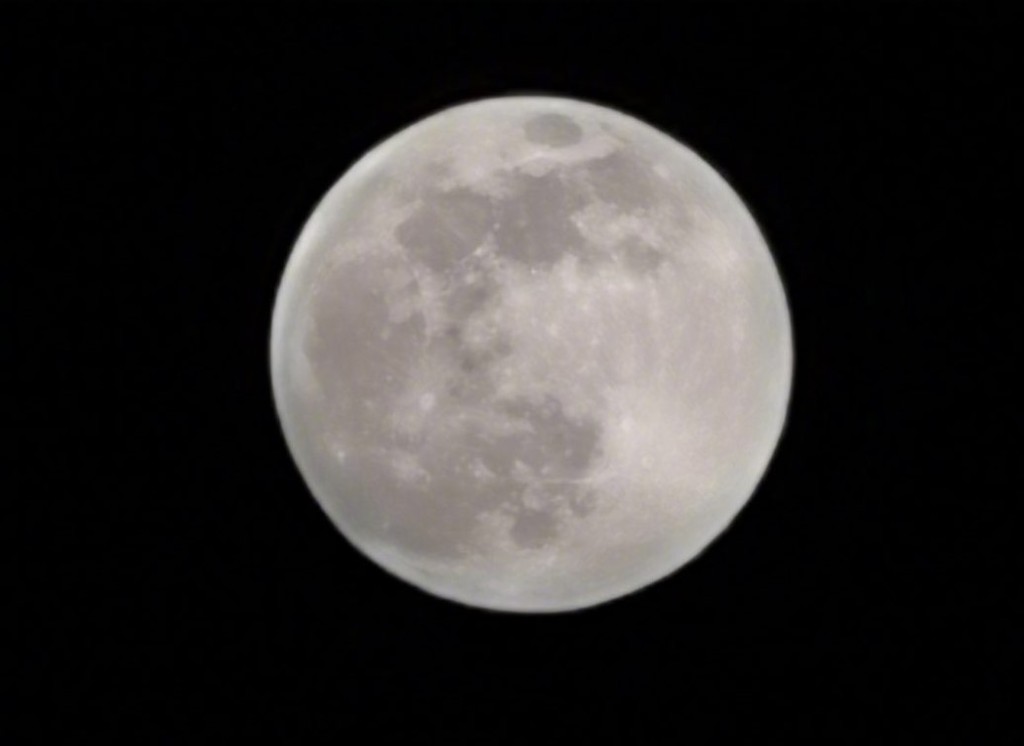 Honor chia sẻ ảnh chụp siêu trăng từ Honor 30 Pro ảnh 2
