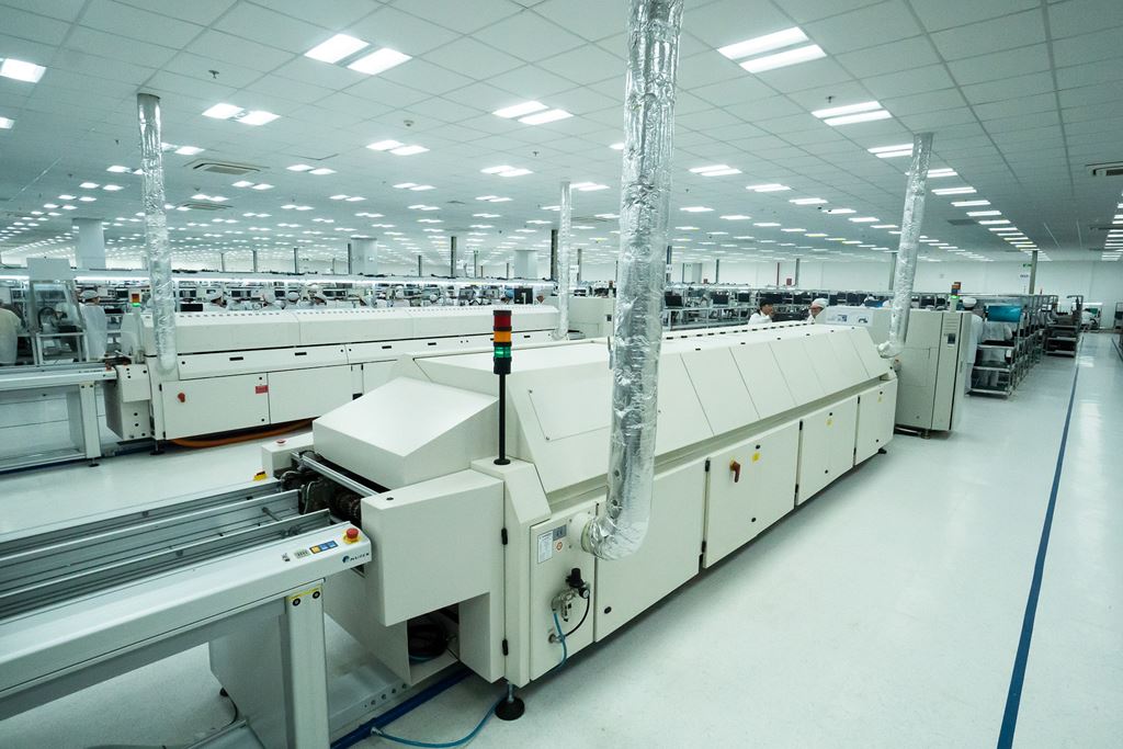Vingroup khởi công nhà máy sản xuất smartphone công suất 125 triệu máy/năm  ảnh 2