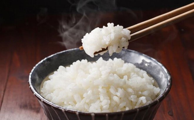  Người bị tiểu đường không nên bỏ hoàn toàn cơm gạo.