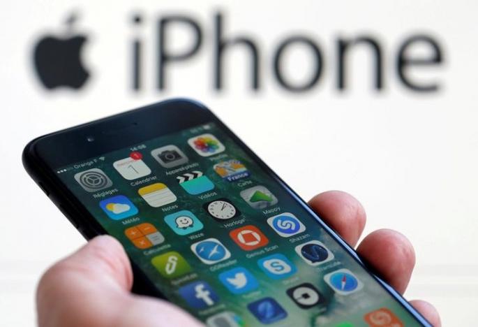 iPhone 2019 không có cải tiến lớn, doanh số tiếp tục giảm