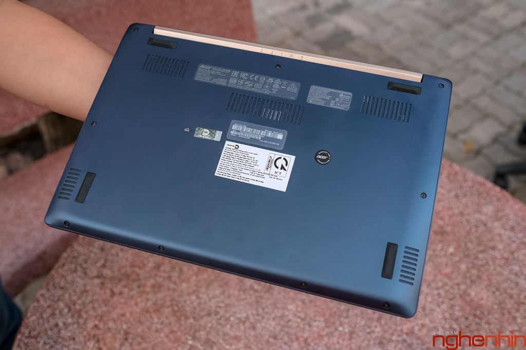 Đánh giá Acer Swift 5 Air Edition 2018: laptop siêu mỏng nhẹ chạy chip Whiskey Lake đầu tiên Việt Nam ảnh 6