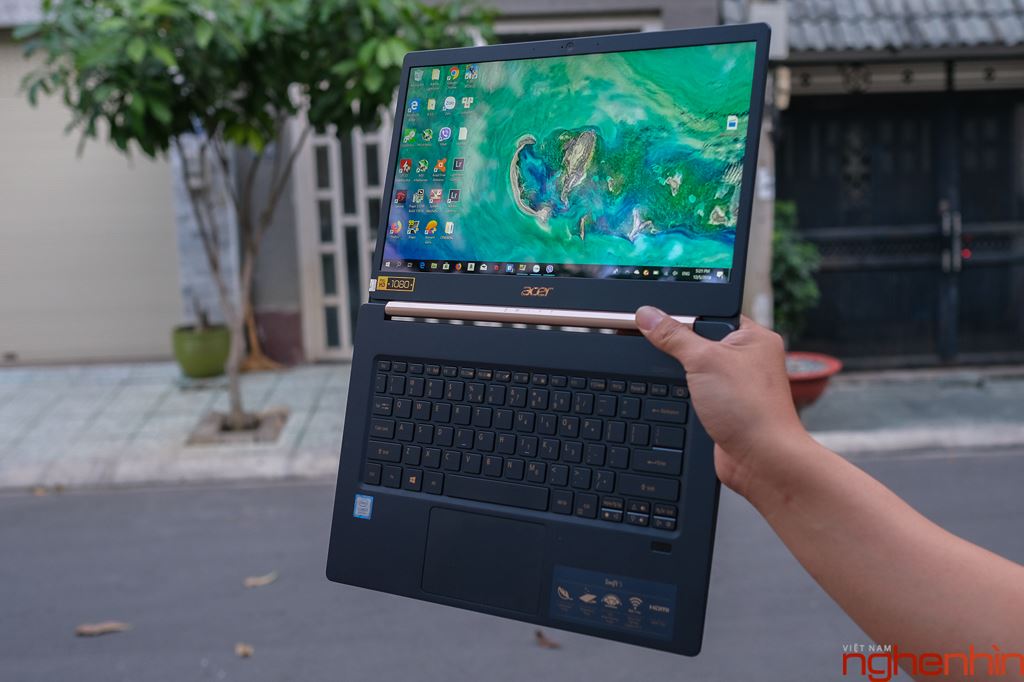 Đánh giá Acer Swift 5 Air Edition 2018: laptop siêu mỏng nhẹ chạy chip Whiskey Lake đầu tiên Việt Nam ảnh 8